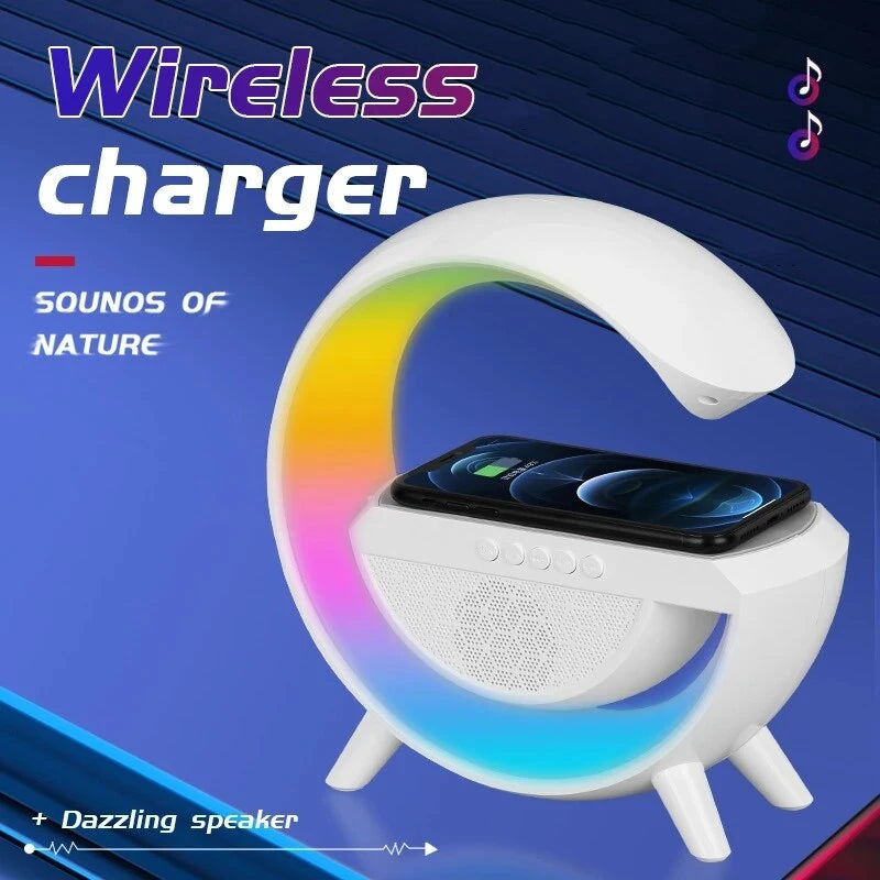 Carregador sem fio multifuncional Stand Pad com Speaker TF RGB Night Light Estação de carregamento rápido para iPhone 11 12 13 1